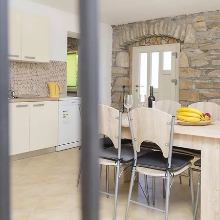 Holiday home Haus Ernest *
